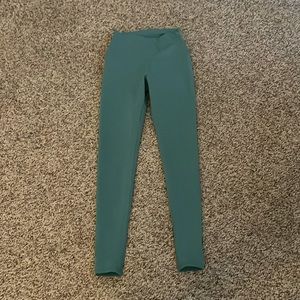 Alo turquoise leggings